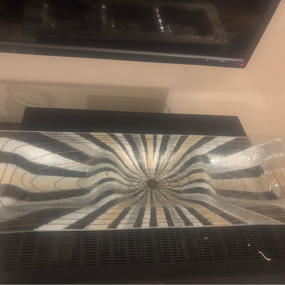 Artistic Black and Gold Glass Centerpiece